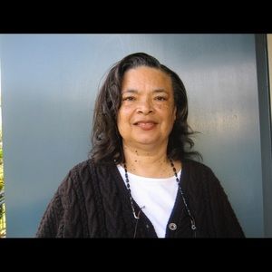 Meet your Posher, Deborah